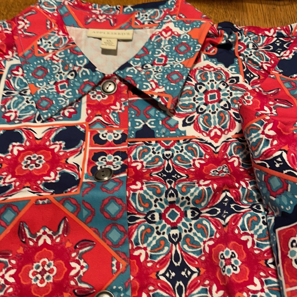 Appleseed blouse. - Picture 2 of 3